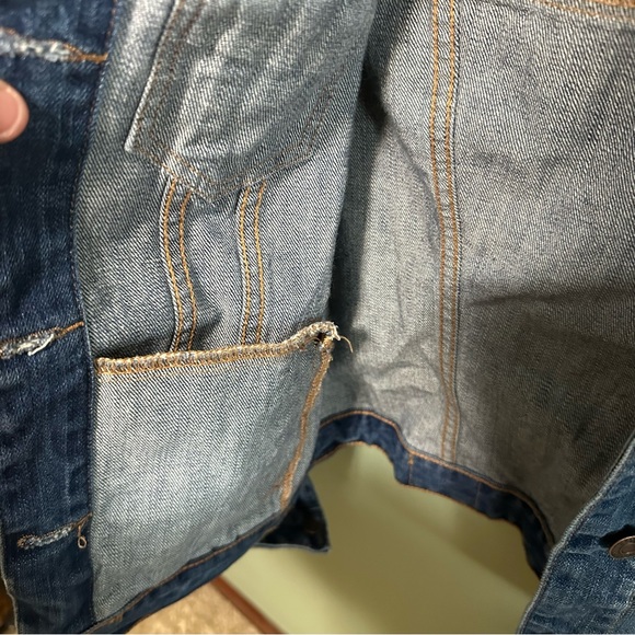 Abercrombie & fitch distressed jean jacket - Picture 3 of 10